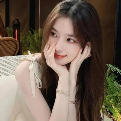 一线女星被曝深夜共进晚餐，整整一周高档私房菜馆画面流出